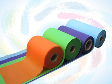 Στεγανοποιήστε τον πολυ κατασκευαστή υφάσματος Spunbond PP χρώματος μη υφαμένο για την περίπτωση τσαντών/μαξιλαριών συσκευασίας